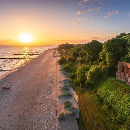 Obok Ruin Тшенсач