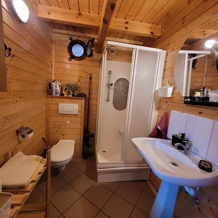 Obok Ruin Дом отдыха