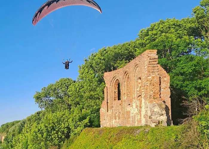 Obok Ruin * Trzęsacz